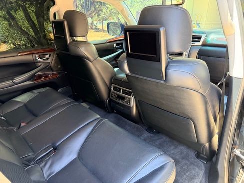 Used 2015 Lexus LX 570 4WD image 15