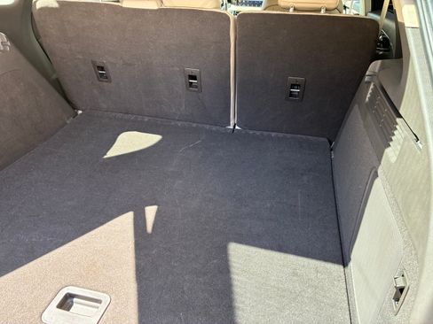 Used 2023 Lincoln Nautilus Reserve image 14