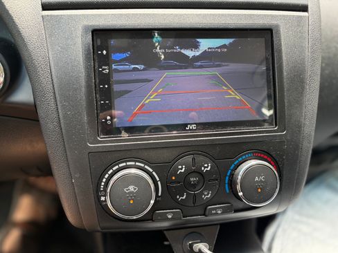 Used 2012 Nissan Altima 2.5 S FWD image 2