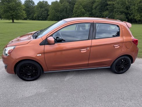 Used 2018 Mitsubishi Mirage ES FWD image 2