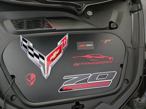 Used 2023 Chevrolet Corvette Stingray Preferred Cpe w/ Z51 Performance Package image 28