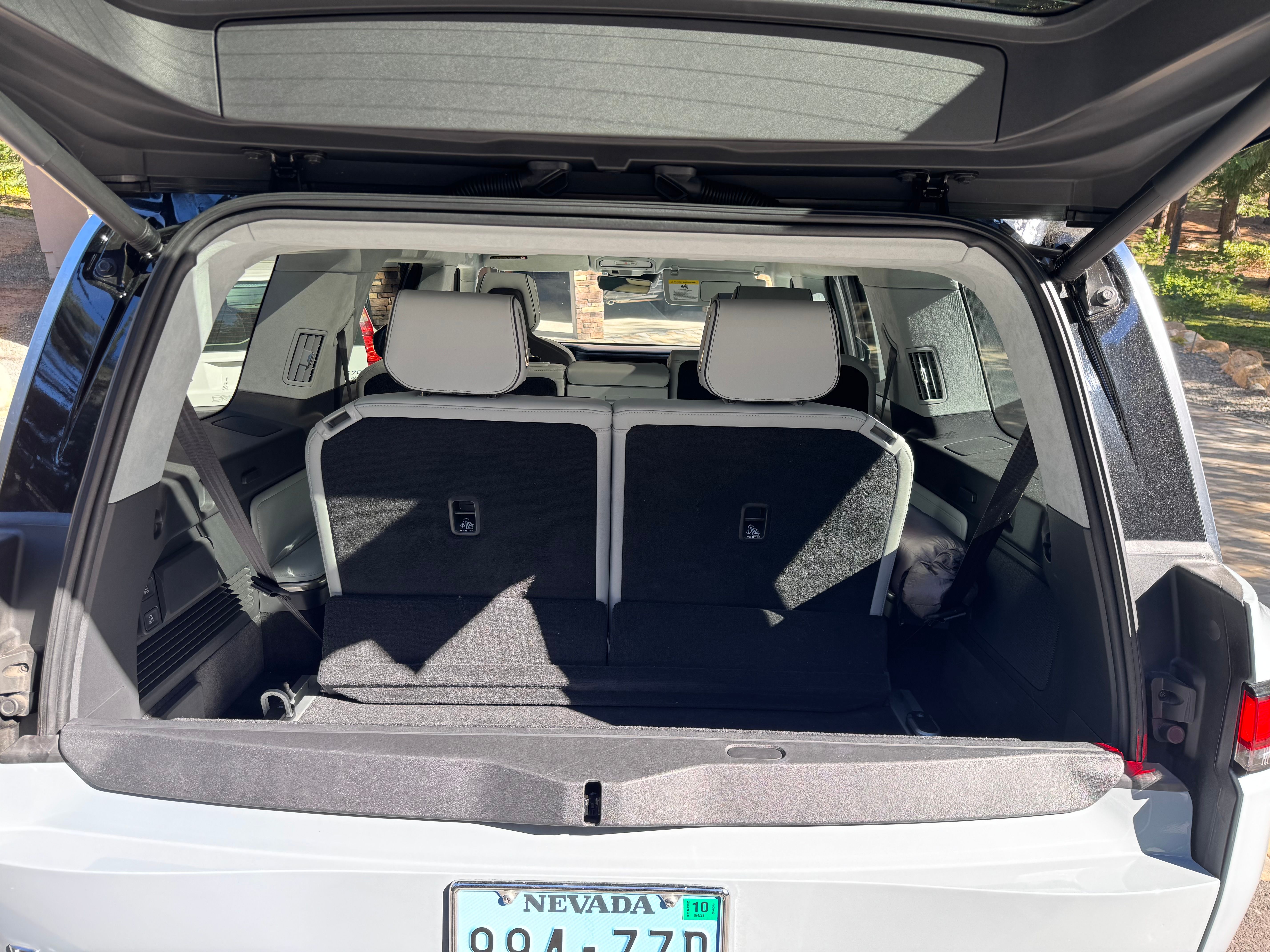 Used 2023 Rivian R1S Adventure Quad AWD/4WD image 10