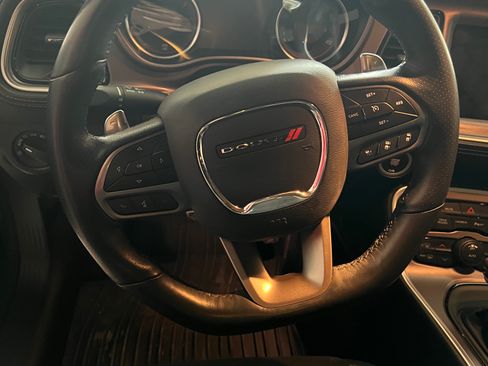 Used 2021 Dodge Challenger R/T Scat Pack image 11