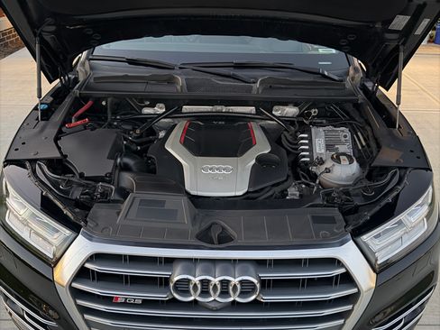 Used 2019 Audi SQ5 Prestige w/ Prestige Package AWD/4WD image 12
