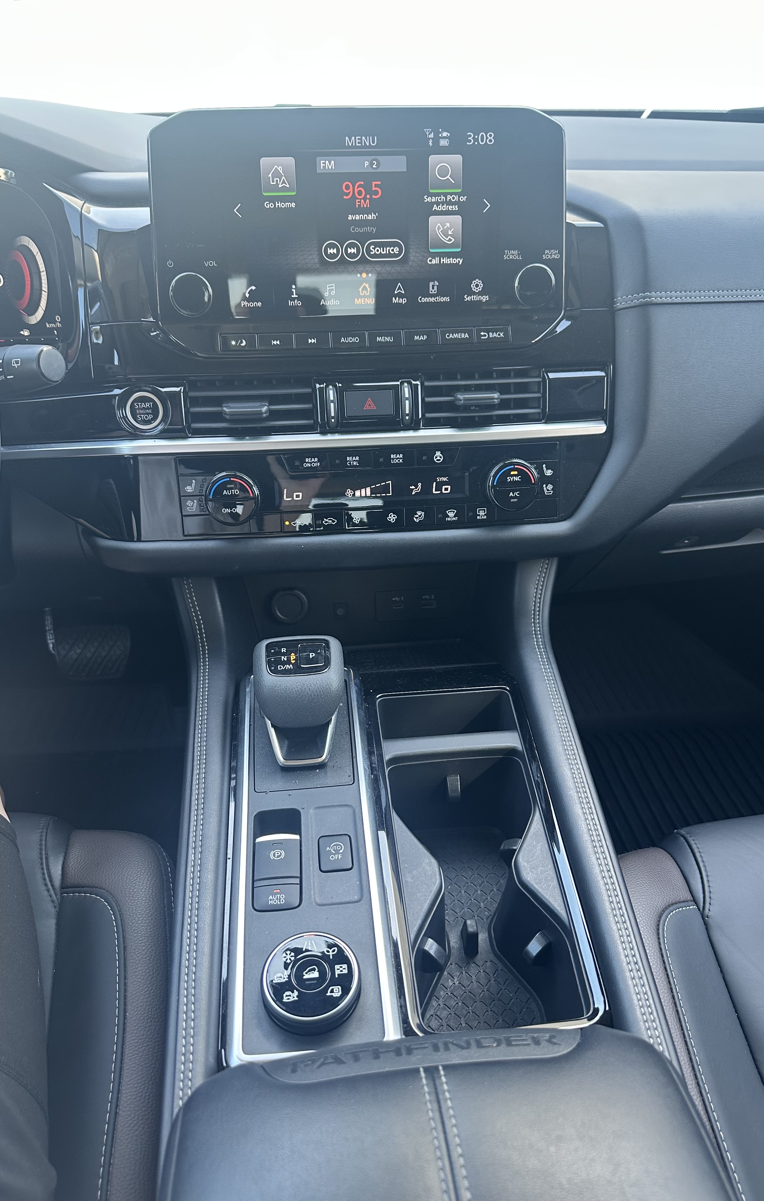 Used 2023 Nissan Pathfinder Platinum AWD/4WD image 11