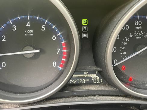 Used 2012 MAZDA MAZDA3 i Touring FWD image 11