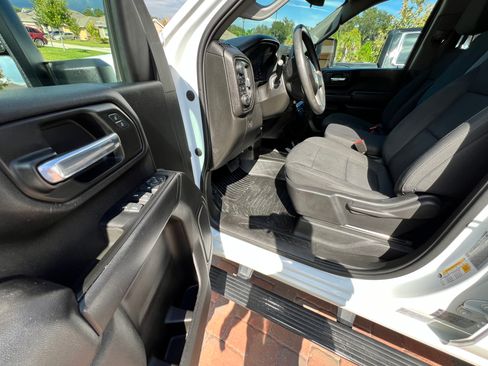 Used 2023 Chevrolet Silverado 2500 W/T w/ WT Convenience Package AWD/4WD image 18