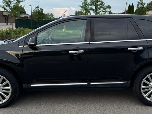 Used 2015 Lincoln MKX AWD w/ Equipment Group 102A image 4