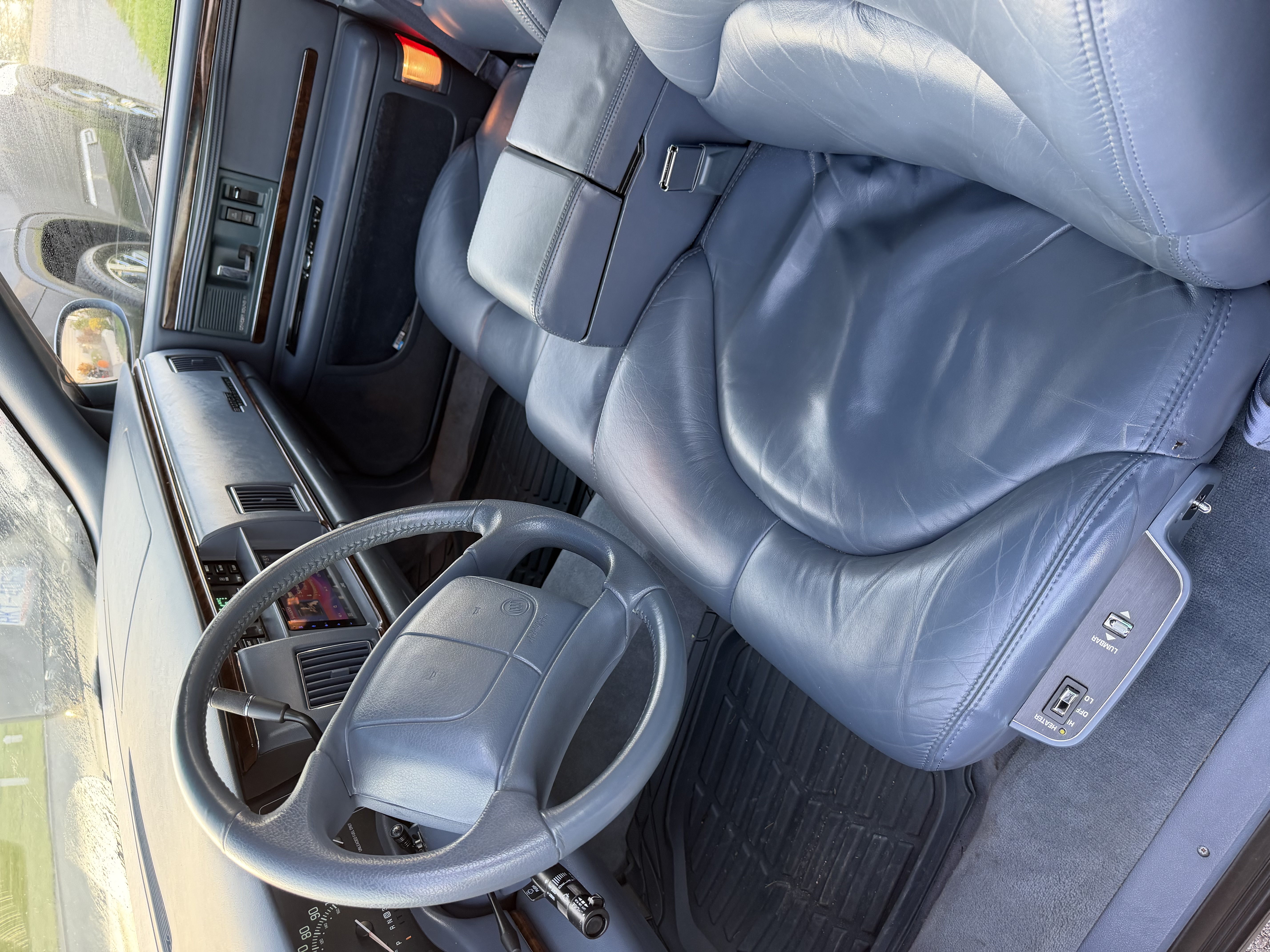 Used 1995 Buick Roadmaster Limited RWD image 8