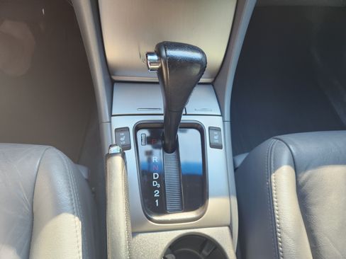 Used 2005 Honda Accord EX-L image 19