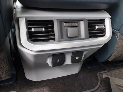 Used 2022 Ford F150 Limited image 15