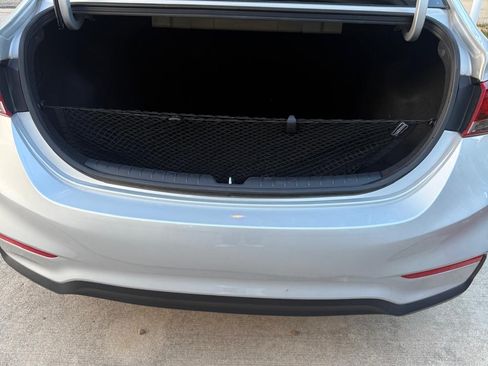 Used 2022 Hyundai Accent FWD image 8