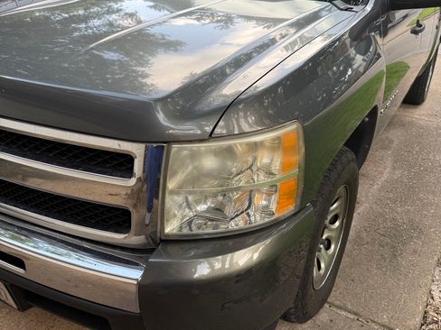 Used 2011 Chevrolet Silverado 1500 LS RWD image 16
