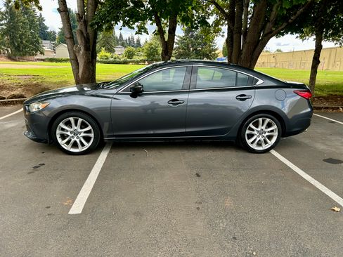 Used 2014 MAZDA MAZDA6 Touring w/ Touring Technology Package FWD image 2