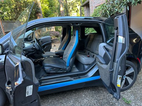 Used 2016 BMW i3 w/ Range Extender RWD image 20