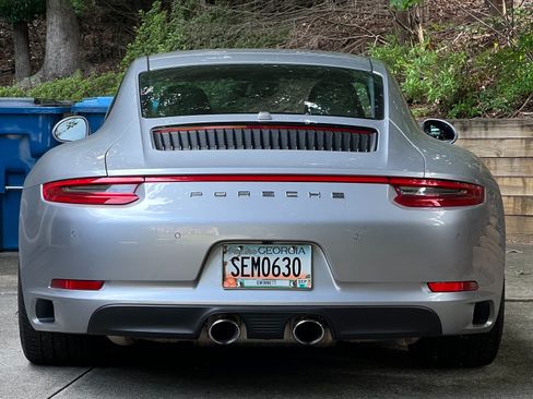 Used 2017 Porsche 911 Carrera 4S AWD/4WD image 12