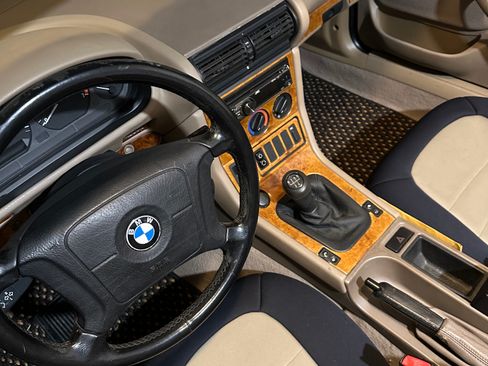 Used 1997 BMW Z3 1.9 image 9