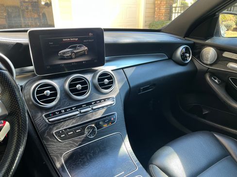 Used 2015 Mercedes-Benz C 300 4MATIC Sedan image 8