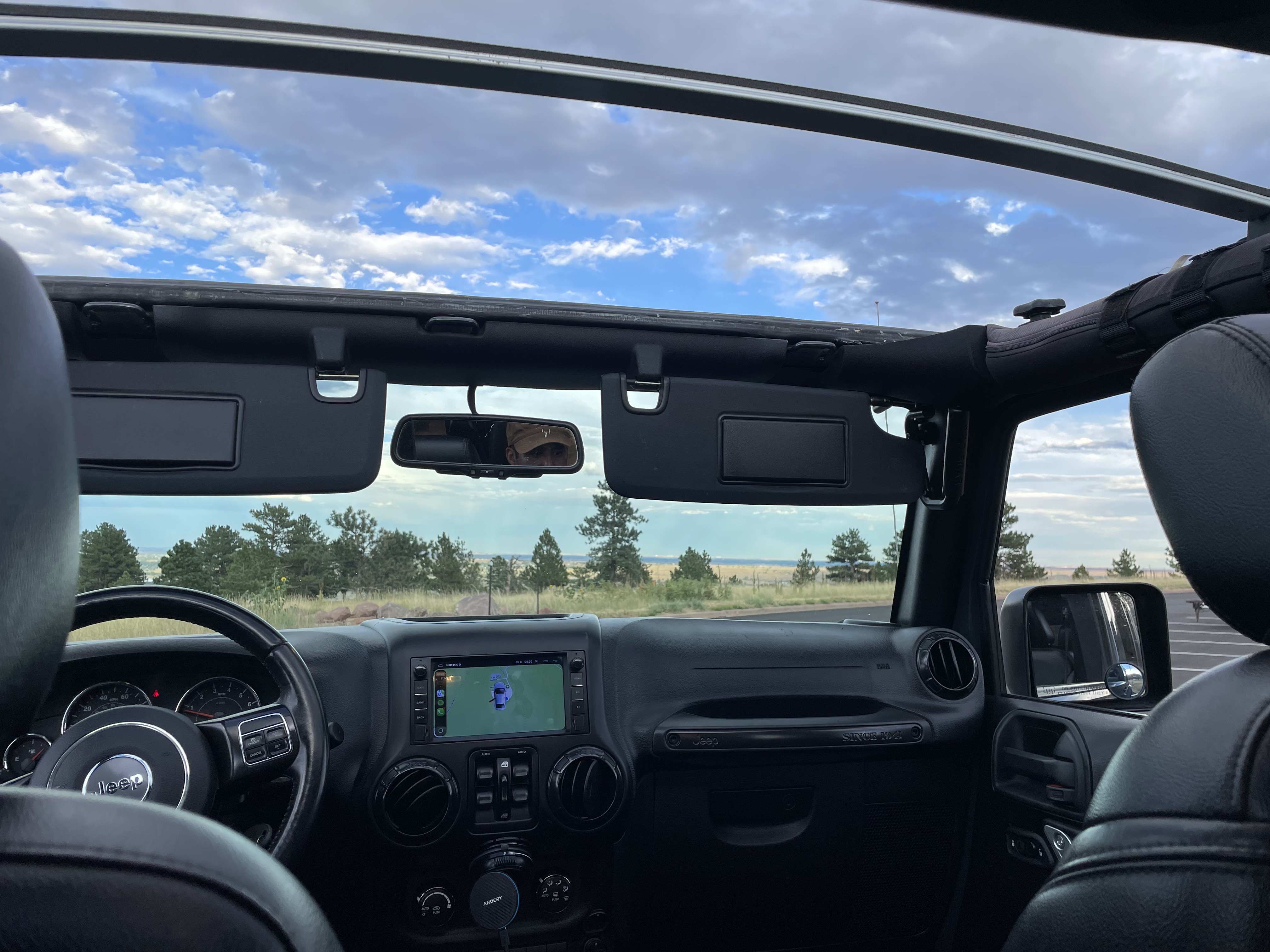 Used 2017 Jeep Wrangler Unlimited Sahara AWD/4WD image 17