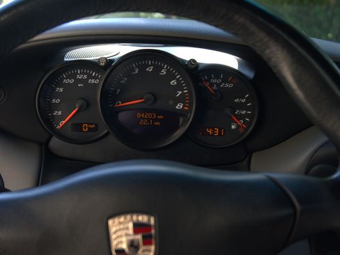 Used 2002 Porsche Boxster image 10