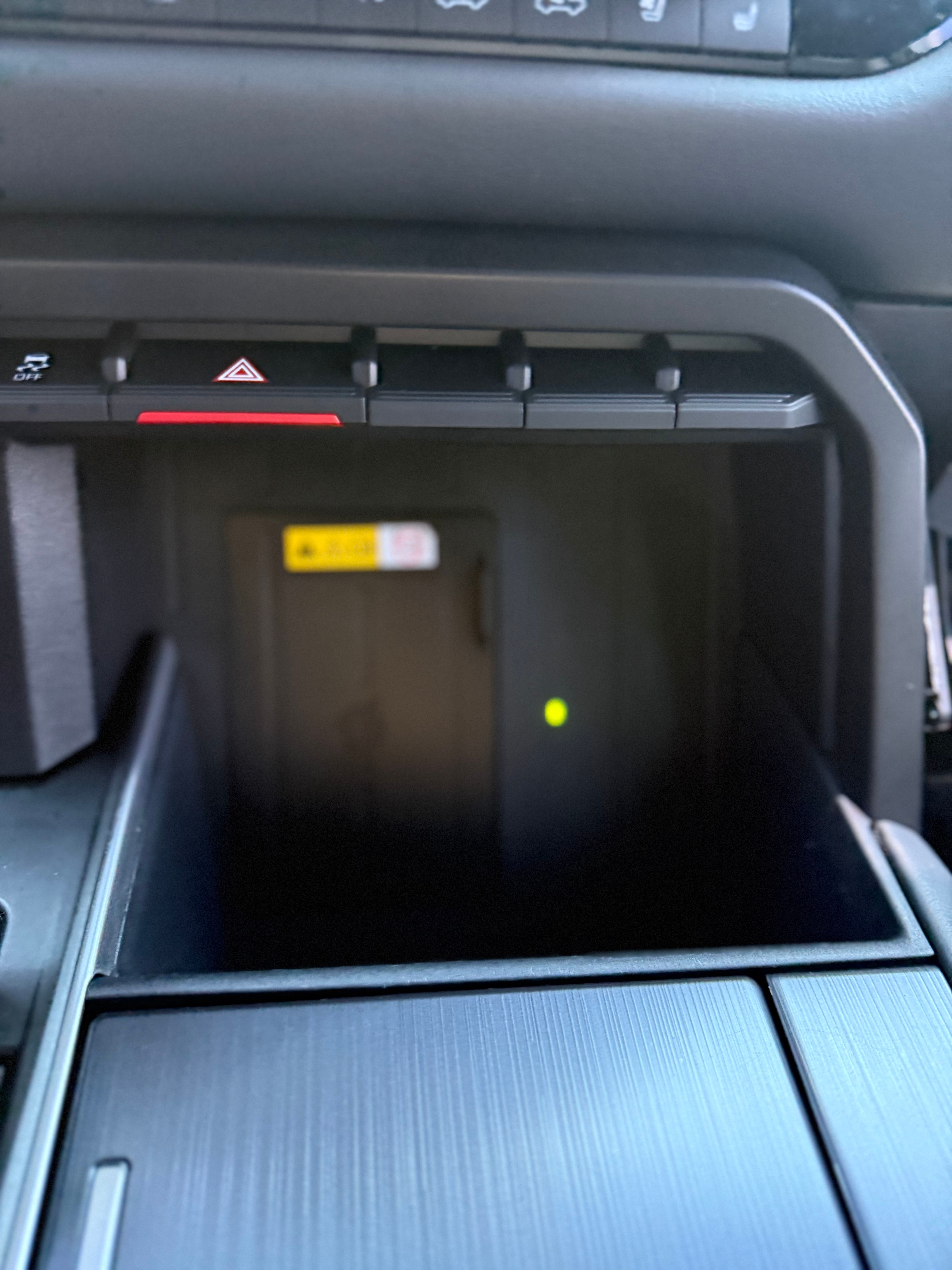 Used 2023 Toyota Tundra Platinum AWD/4WD image 19