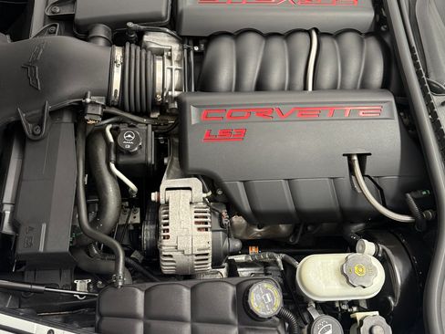 Used 2012 Chevrolet Corvette Convertible w/ 4LT Preferred Equipment Group RWD image 4