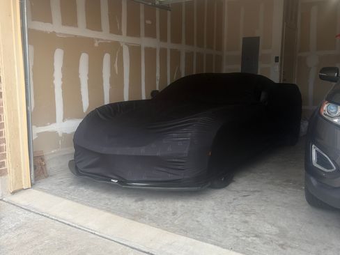 Used 2015 Chevrolet Corvette Stingray Coupe w/ 2LT Preferred Equipment Group image 21