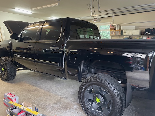 Used 2011 Chevrolet Silverado 1500 LT w/ All-Star Edition AWD/4WD image 10