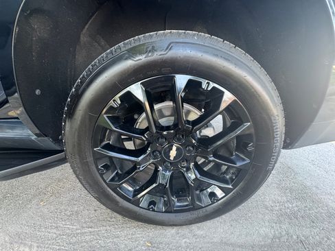 Used 2023 Chevrolet Tahoe RST w/ Luxury Package AWD/4WD image 14