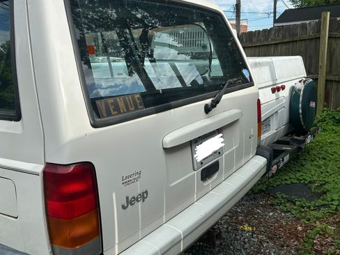 Used 1999 Jeep Cherokee Sport AWD/4WD image 2
