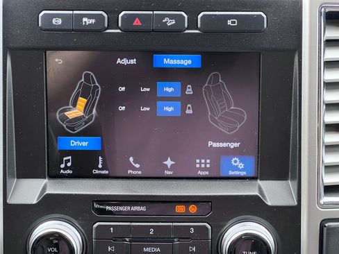 Used 2017 Ford F250 King Ranch w/ King Ranch Ultimate Package image 13