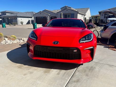 Used 2024 Toyota GR86 Premium image 4