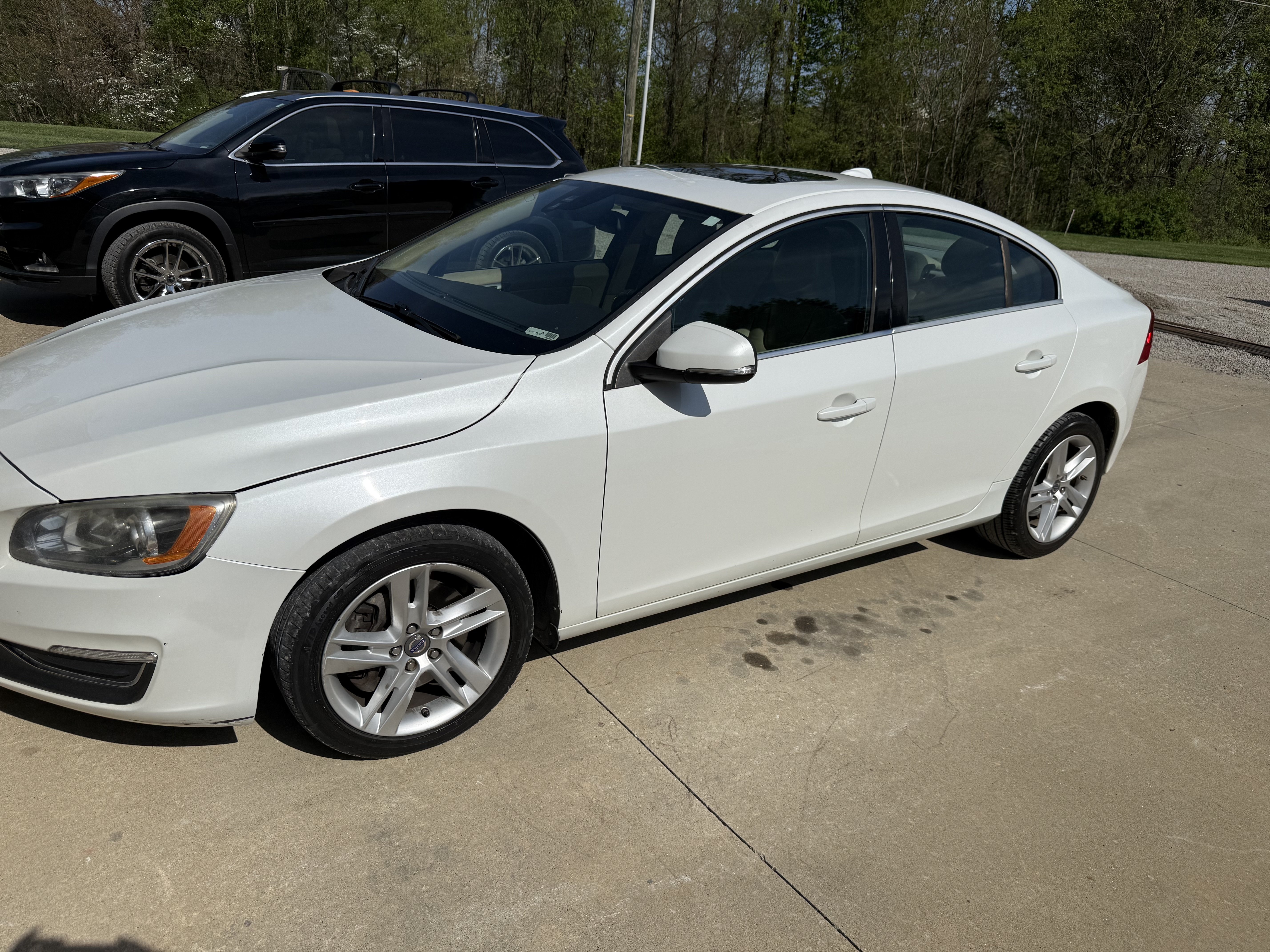 Used 2014 Volvo S60 T5 AWD/4WD image 4