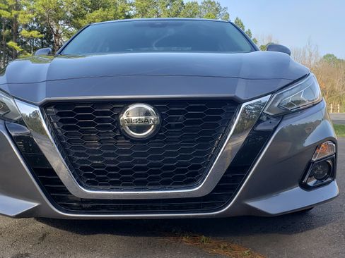 Used 2020 Nissan Altima 2.5 SV image 6