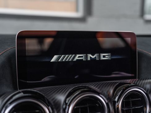 Used 2021 Mercedes-Benz AMG GT Black Series image 17