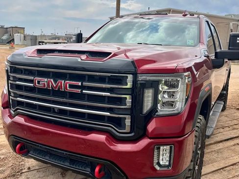 Used 2020 GMC Sierra 2500 AT4 w/ AT4 Premium Package image 1