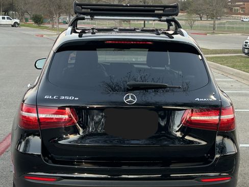 Used 2019 Mercedes-Benz GLC 350e 4MATIC image 18