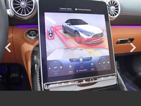 Used 2022 Mercedes-Benz SL 55 AMG 4MATIC image 10