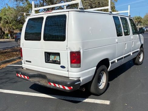 Used 2006 Ford E-250 and Econoline 250 image 6