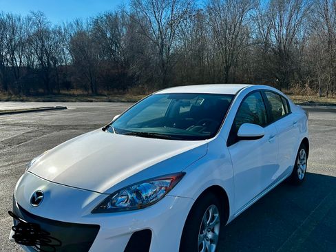 Used 2013 MAZDA MAZDA3 i Sport image 5