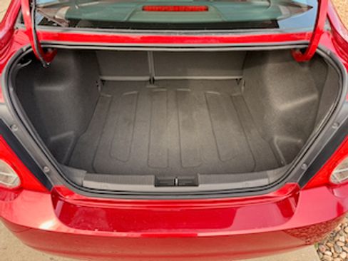 Used 2012 Chevrolet Sonic LT image 23