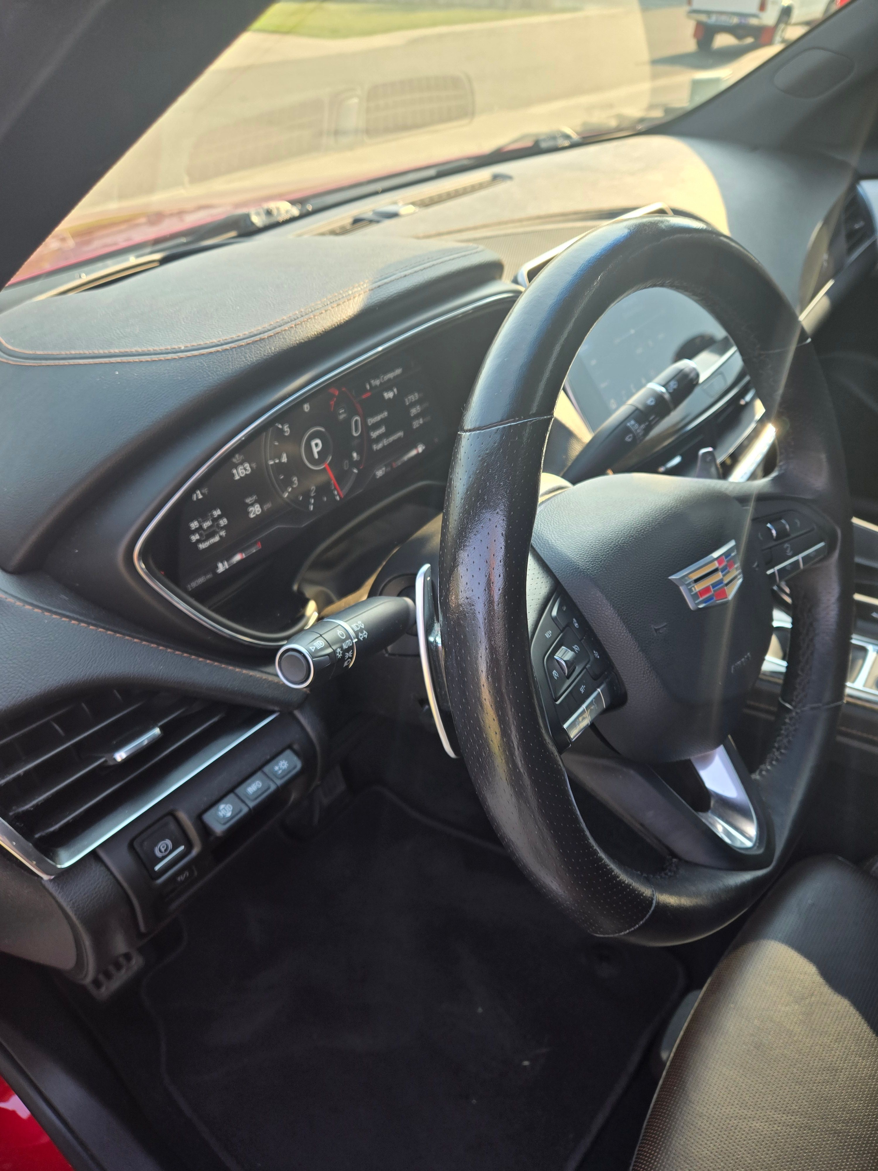 Used 2023 Cadillac CT5 Sport w/ Parking Package AWD/4WD image 9