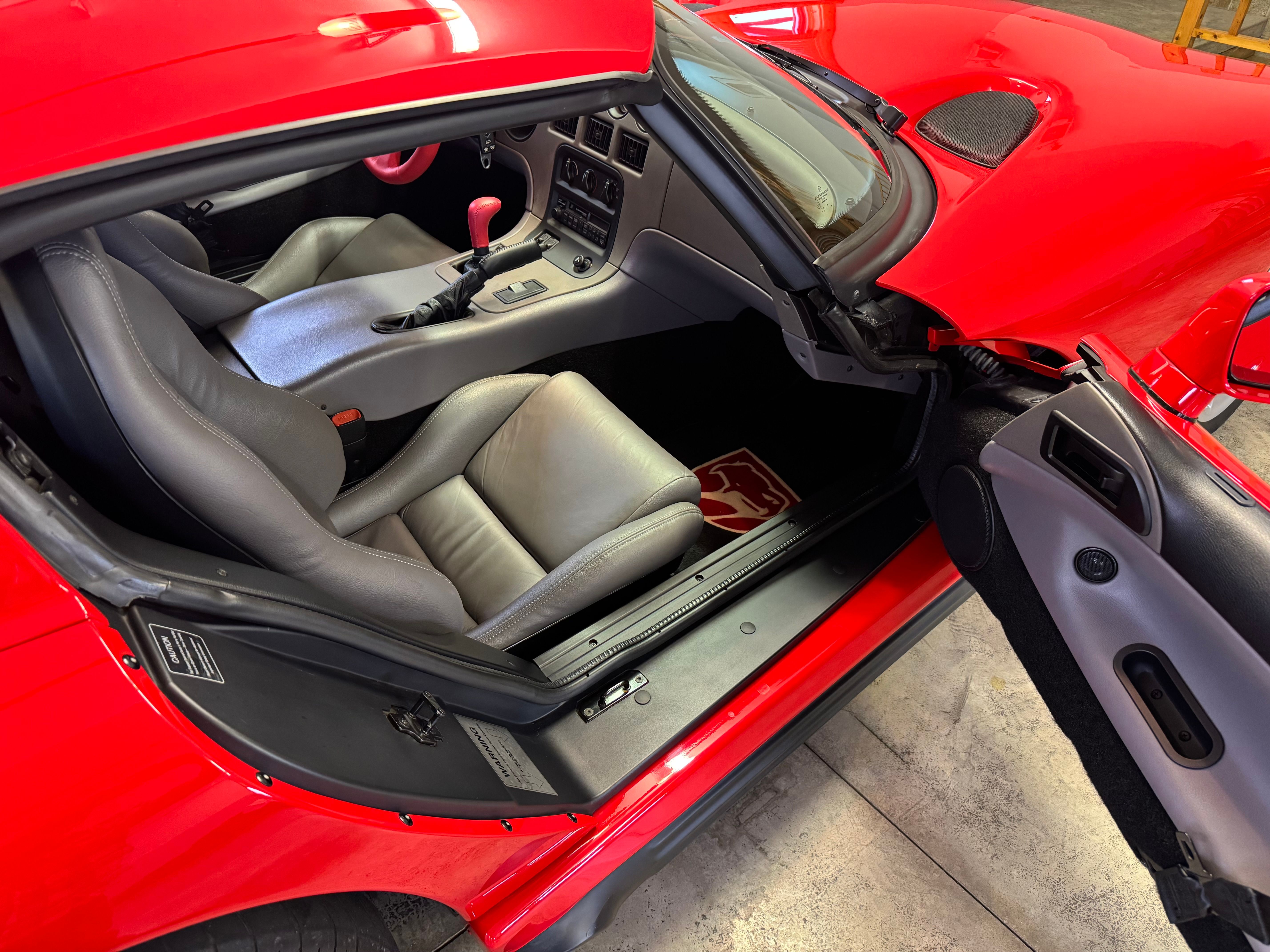 Used 1994 Dodge Viper RT/10 RWD image 17