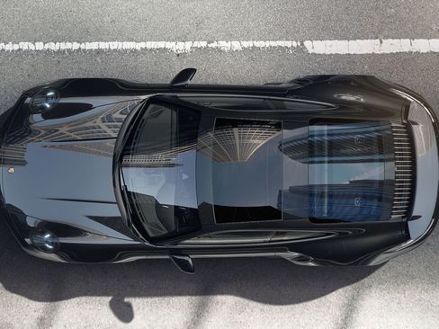 Used 2022 Porsche 911 Turbo S image 13