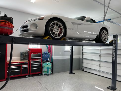 Used 2010 Dodge Viper SRT-10 w/ Protection Group image 2