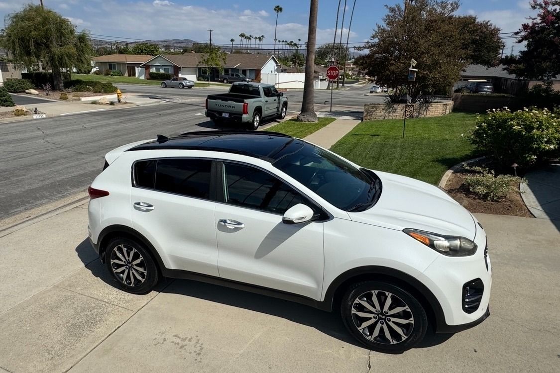 Used 2019 Kia Sportage EX w/ EX Technology Package FWD image 9