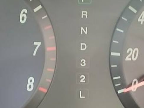 Used 2004 Hyundai Elantra GT image 5