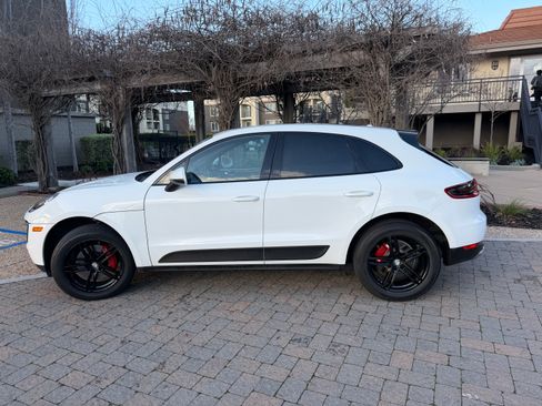 Used 2017 Porsche Macan image 6