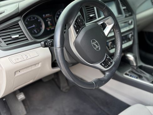 Used 2018 Hyundai Sonata SEL FWD image 10