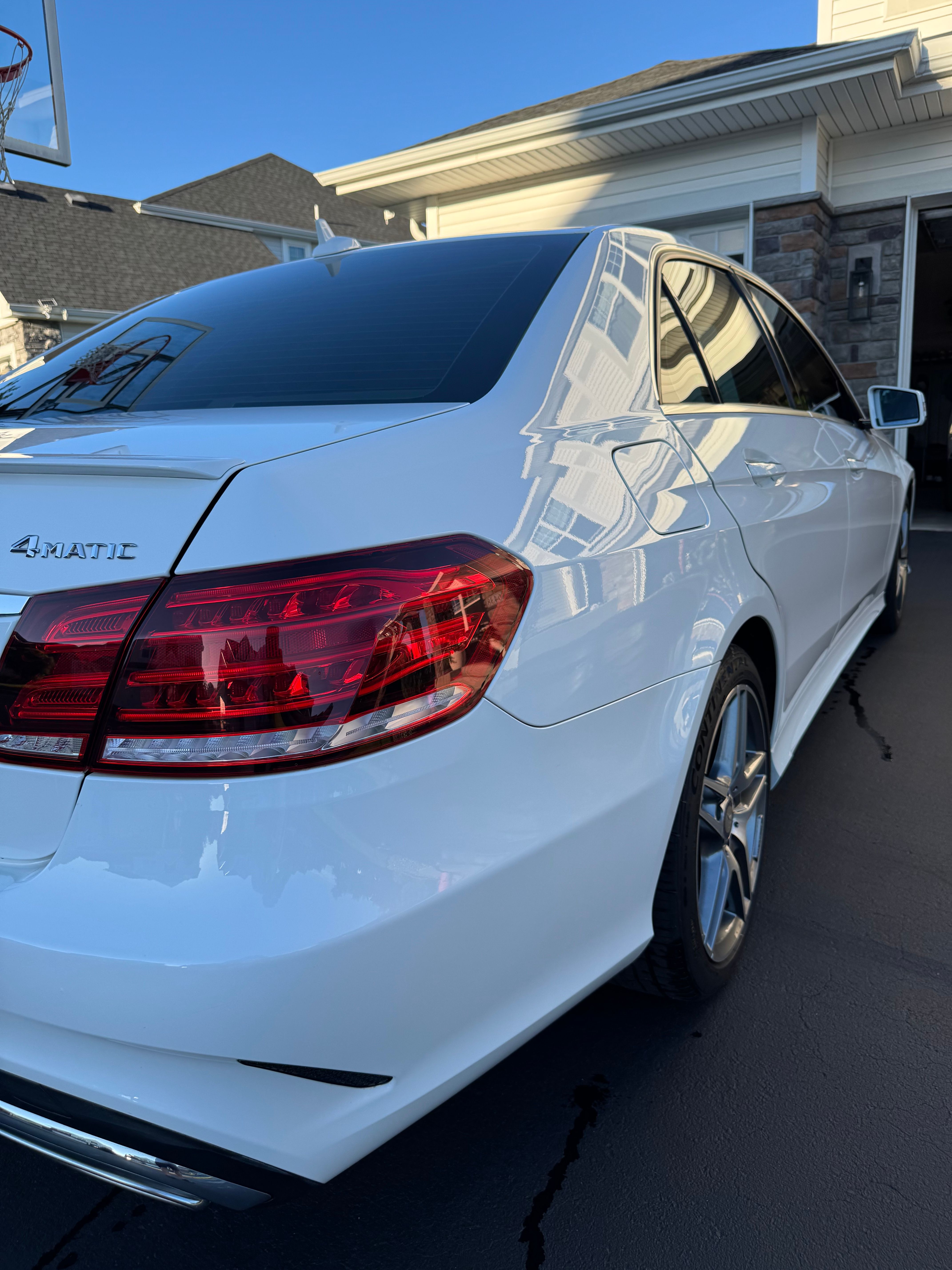 Used 2014 Mercedes-Benz E 350 4MATIC Sedan image 8
